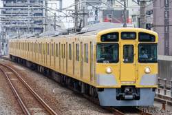 269200 B