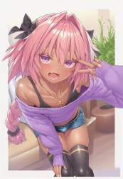 283902 B
