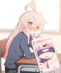 452881 B