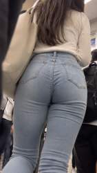 108978 B