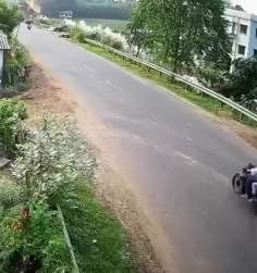 670736 B