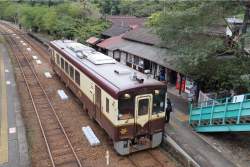 703337 B