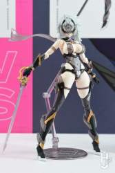 72986 B