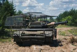 545913 B